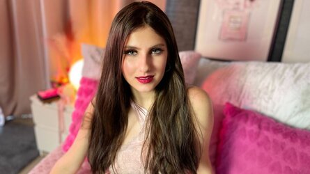 Starte eine Liveshow mit SeraphinaFrost